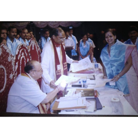 Black White Minimalist Professional Initial Logo (6)